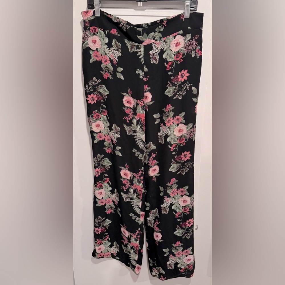 Nine West light floral wide leg flowy airy bohemian chiffon pull on pants USL